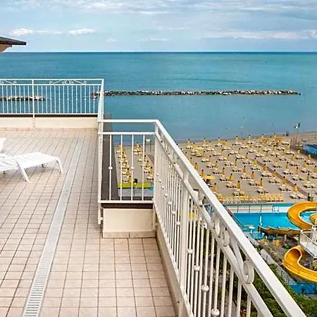 Amalfi Hotel Ravena