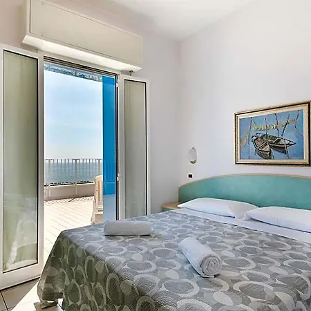 Amalfi Hotel Ravena